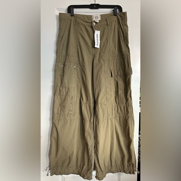BDG Cargo Pants - Picture 2 of 7